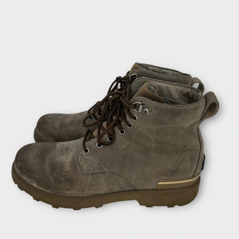 Sorel Caribou Six Waterproof Boots Khaki Leather Men's 11 M‎ Good Condition